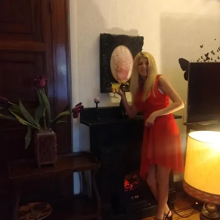 Bed & Breakfast Amarantha Gothica *