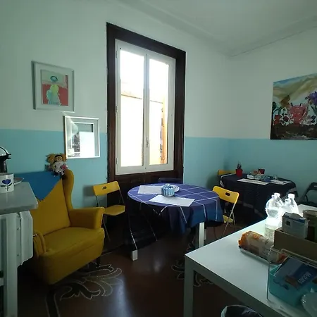 Couette-café Amarantha Gothica 4*