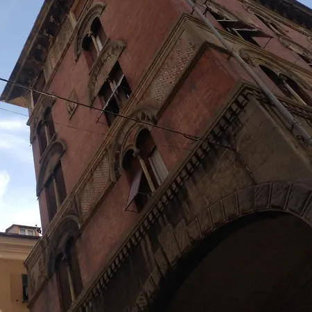 Couette-café Amarantha Gothica 4*