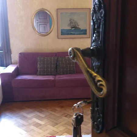 Amarantha Gothica Bed & Breakfast *