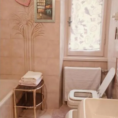 Bed and Breakfast Amarantha Gothica Γένοβα