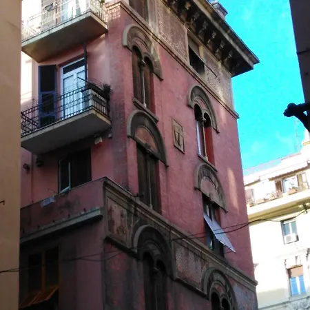 Bed & Breakfast Amarantha Gothica Genoa