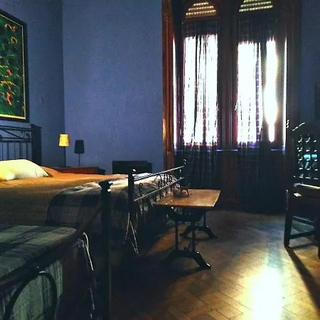 Bed & Breakfast Amarantha Gothica Genoa