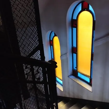 Amarantha Gothica 4*